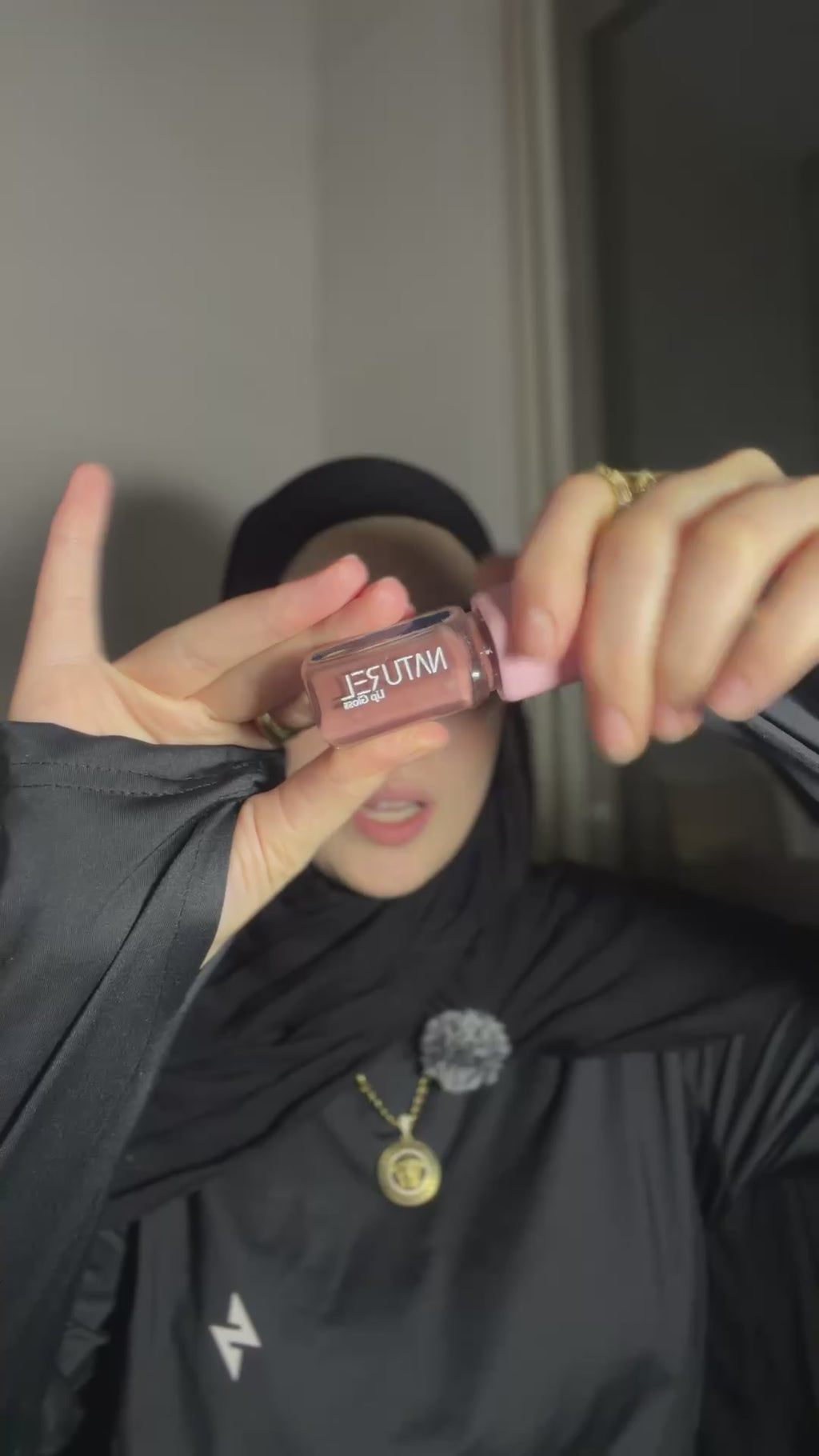 Lip gloss